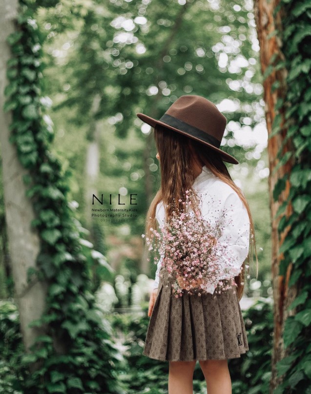 عکاسی کودک در فضای باز